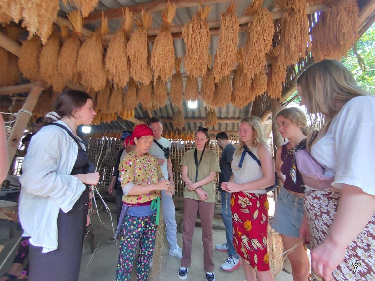 Ha Giang Lotus Hostel Motorbikes Tours Kültér fotó