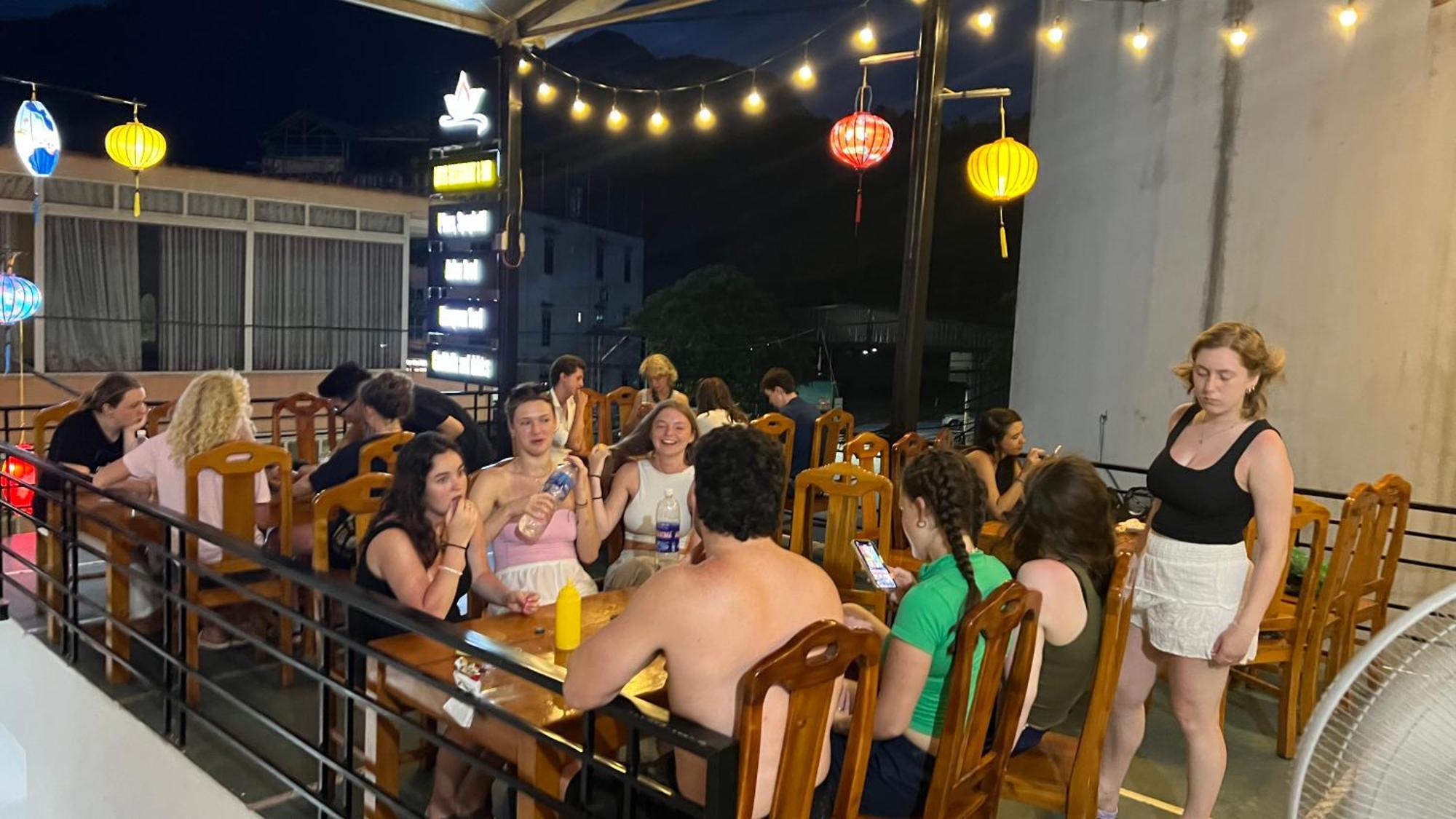 Ha Giang Lotus Hostel Motorbikes Tours Kültér fotó